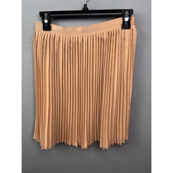 J.Crew Pleated A-Line Mini Skirt Womens size 00 Tan Lined Lightweight Beige Prep - Picture 1 of 7